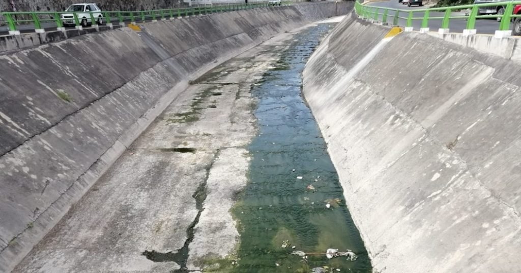 R O Huacapa Se Convirti En Un Desag E De Aguas Negras El Sol De