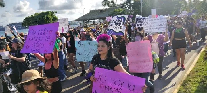 Feministas Marchan En Acapulco El 8M Exigen Freno A Violencia Y