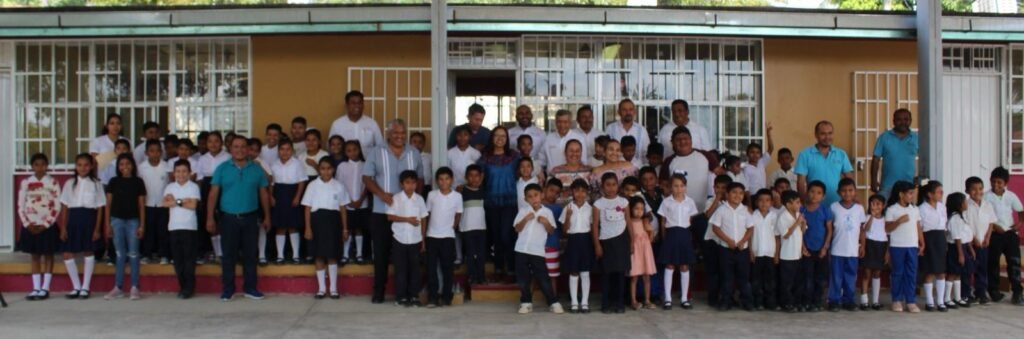 Regreso A Clases En Zona Devastada Por Otis No Es Obligatorio