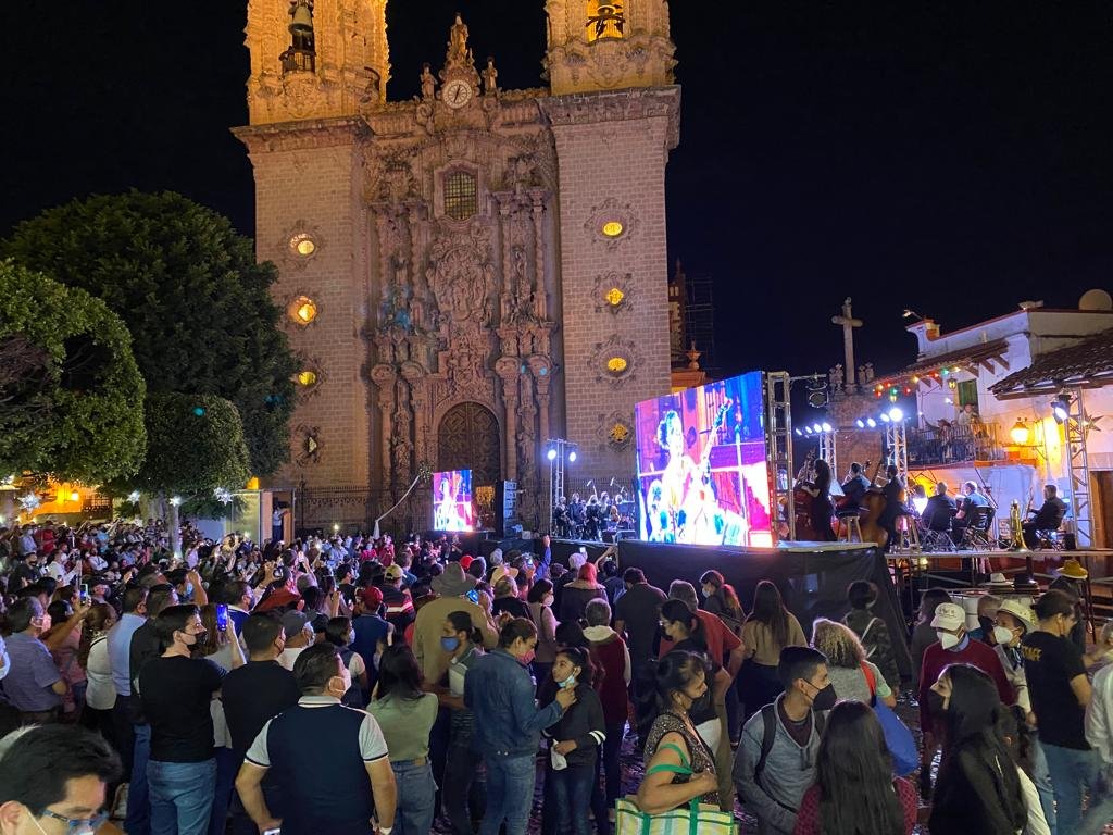 Monumental Clausura de la 84 Feria Nacional de la Plata en Taxco El